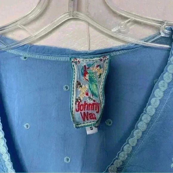Johnny Was Blue Embroidered Women’s Blouse Sz S - Picture 6 of 6